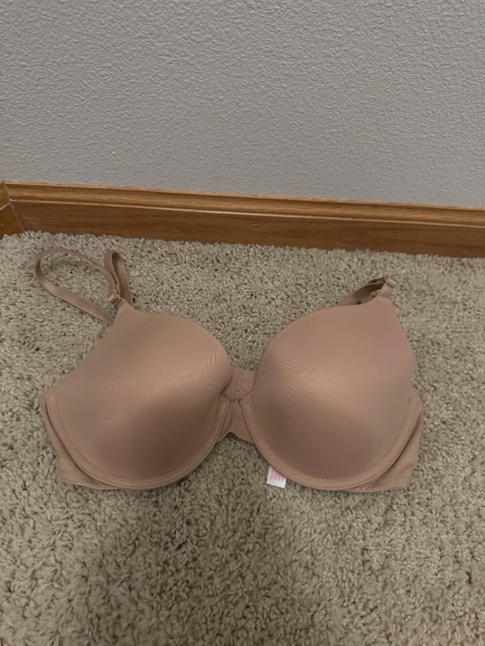 Victoria's Secret PINK Wear Everywhere Lightly Lined T-Shirt Bra Size 34C